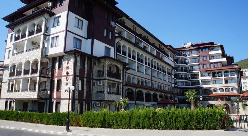 Amfora Hotel Свети Влас Екстериор снимка