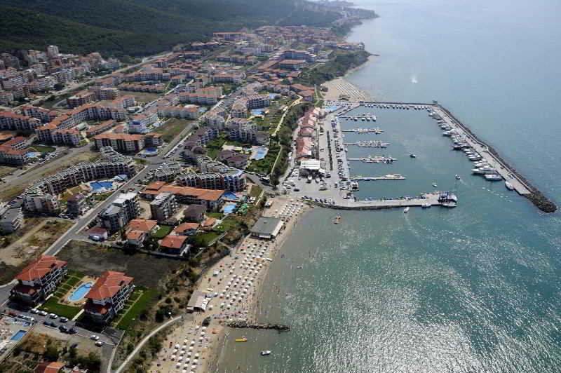 Amfora Hotel Свети Влас Екстериор снимка